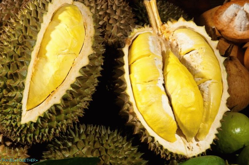 How to take durian from Thailand