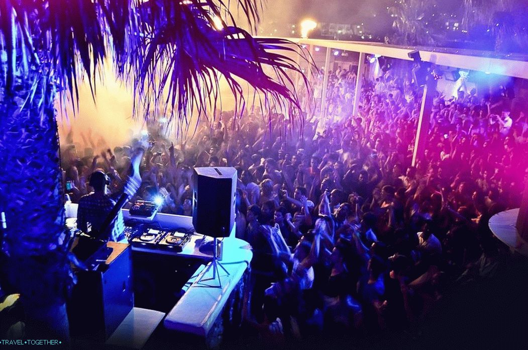 night club in Mykonos