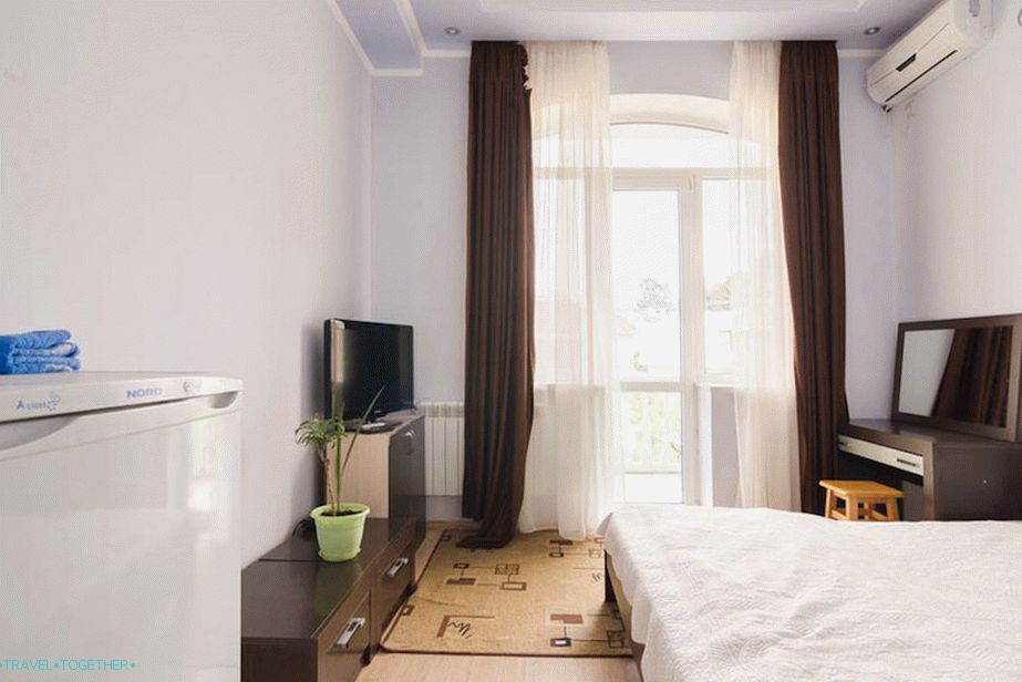 How to rent an apartment in Sochi for rent and cheap - Airbnb compilation!