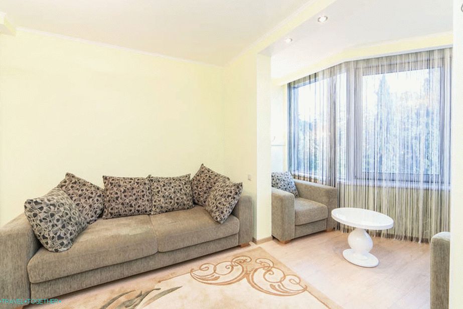 How to rent an apartment in Sochi for rent and cheap - Airbnb compilation!