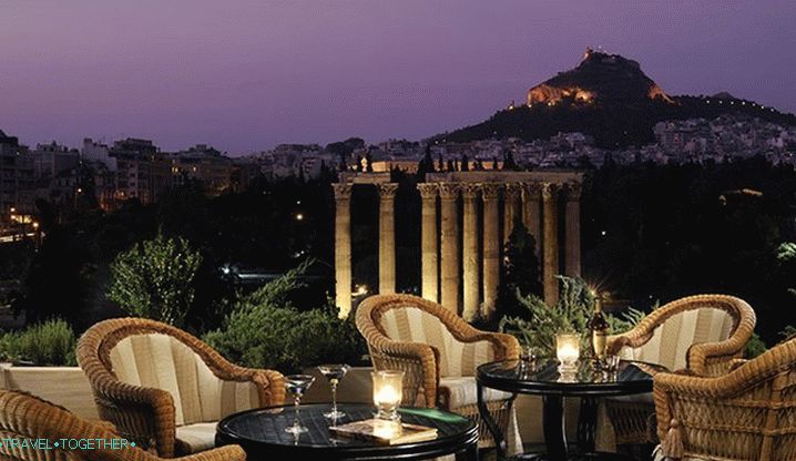 How to choose a hotel in Athens