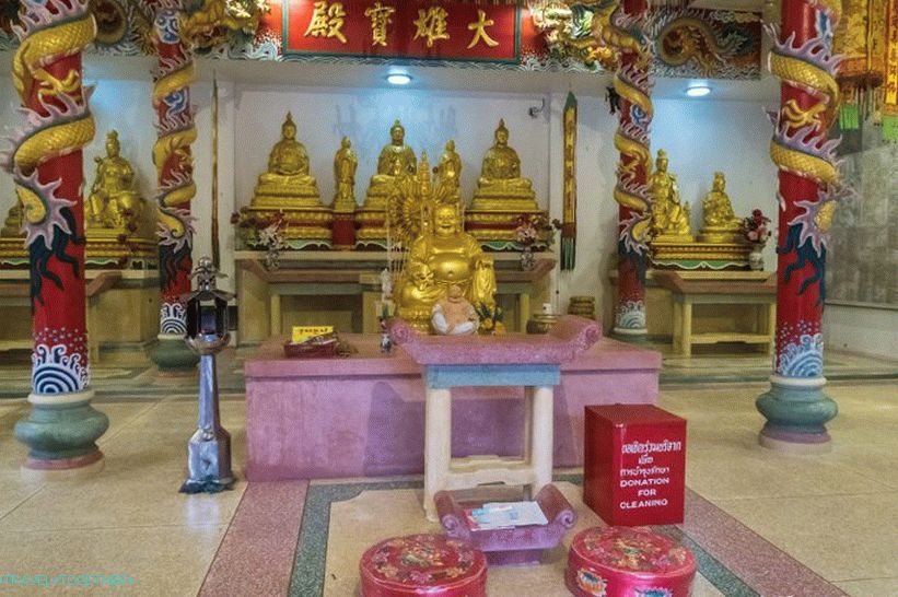 Chinese temple on Phangan - temple complex with a bunch of gods