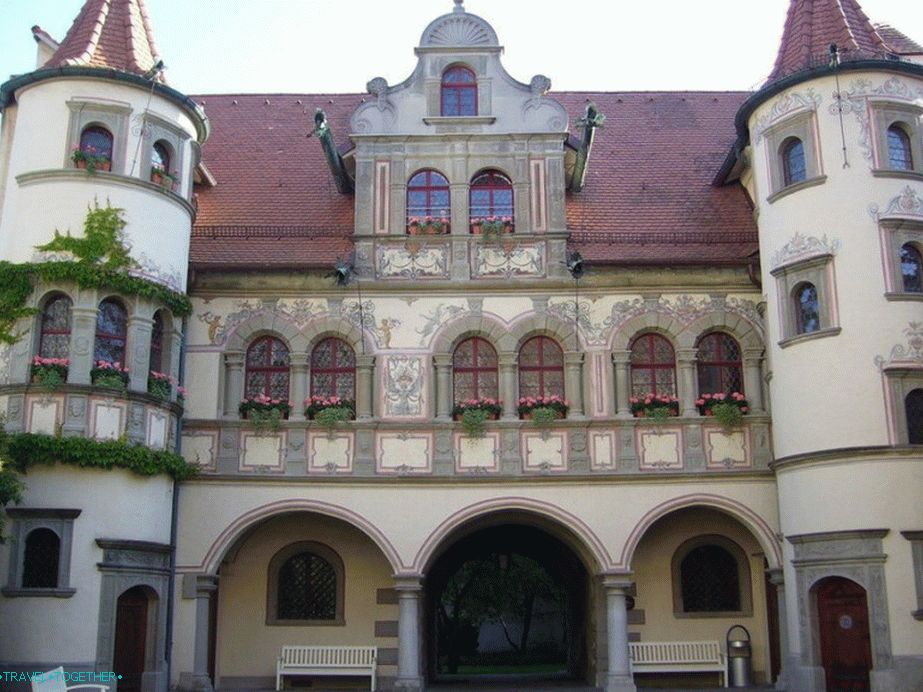 Town Hall