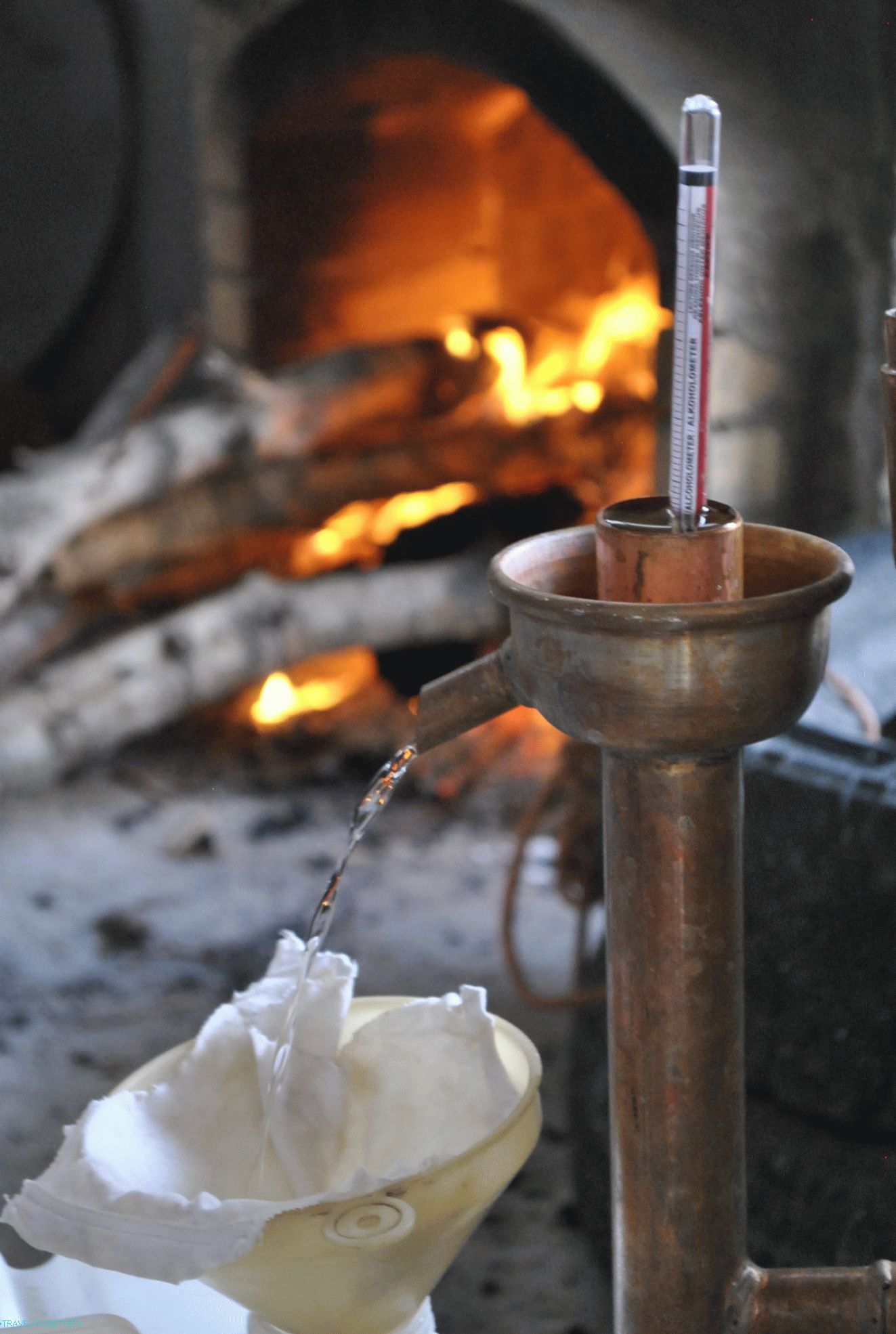 Cretan raki - the nectar of Crete