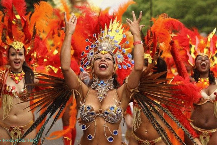 Cuba, Carnivals are often held on the streets, especially before the New Year