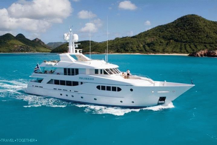 Italy, go on a boat trip