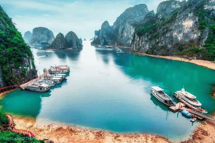 Vietnam, island tours