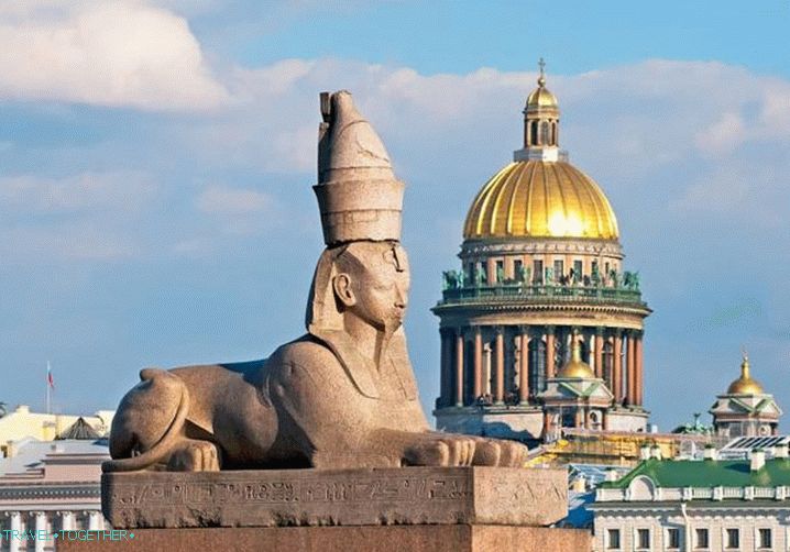 St. Petersburg, sphinxes