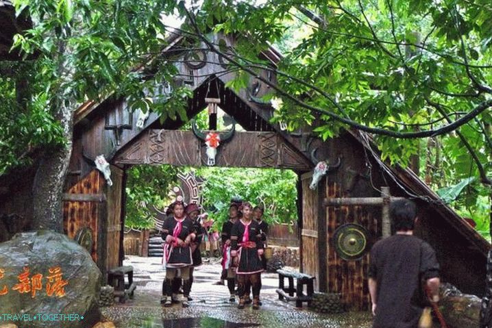Hainan, Binglangu Garden