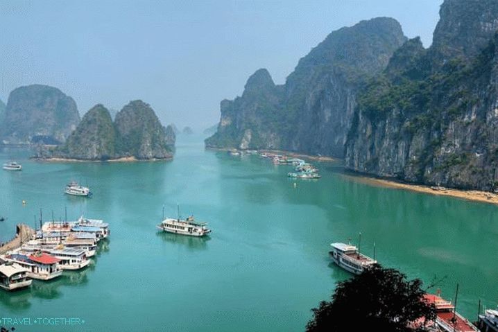 Vietnam Halong Bay