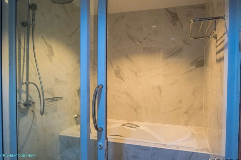 Good idea with a shower and bath unit