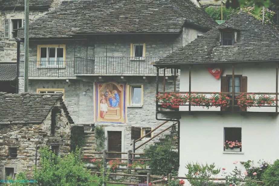 Village Lavertetstso