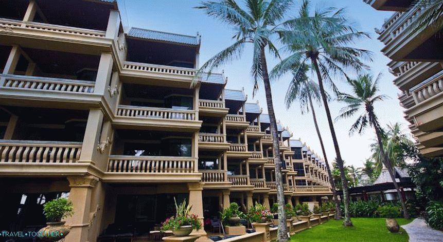 Kata Beach Resort And Spa