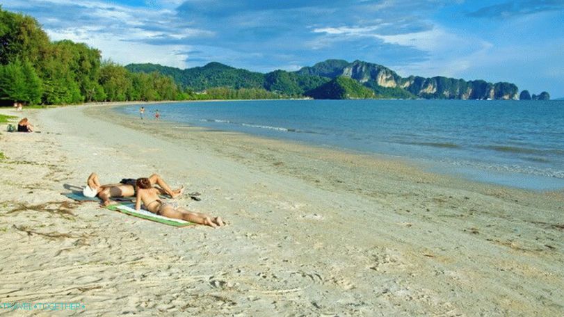 Beach Hat Nopparat Tara in Krabi Province