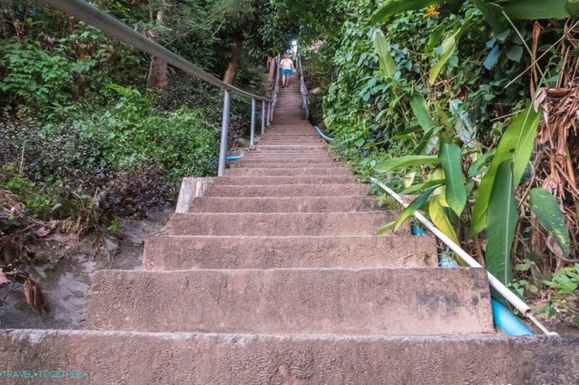 The best viewing platforms on Phi Phi Island - viewpoints 1, 2 and 3