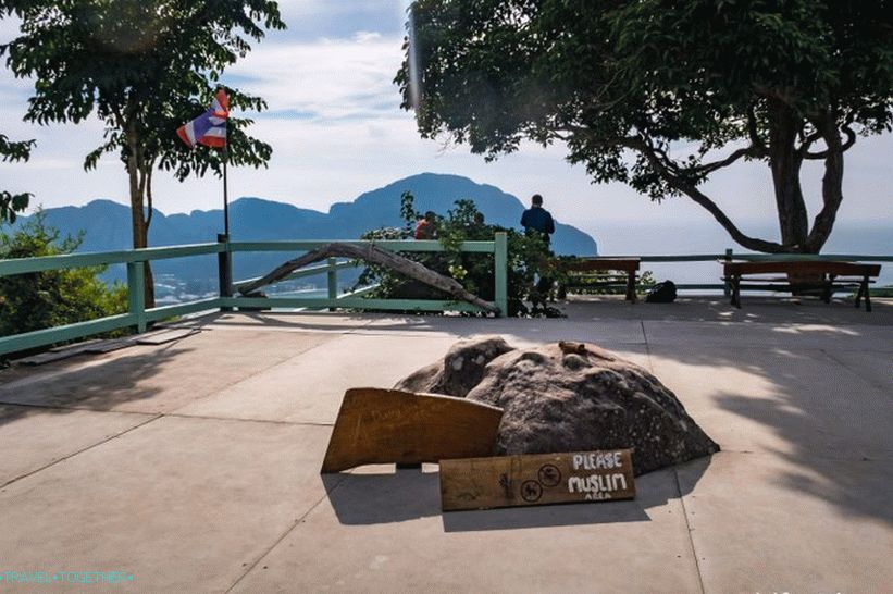 The best viewing platforms on Phi Phi Island - viewpoints 1, 2 and 3