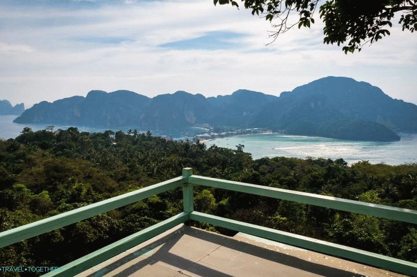 The best viewing platforms on Phi Phi Island - viewpoints 1, 2 and 3