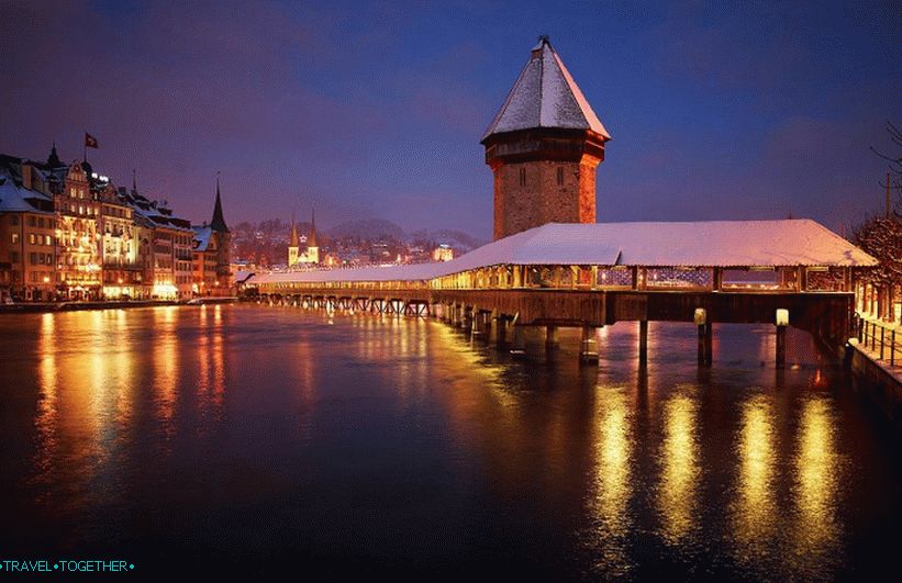 Chapel Bridge (Kapellbrücke) 