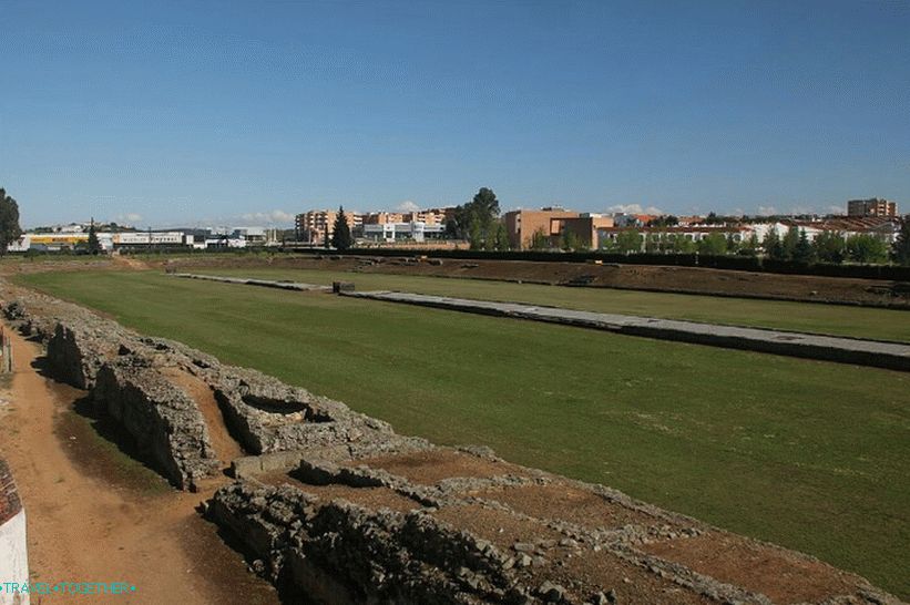 Roman Hippodrome or Circo Romano
