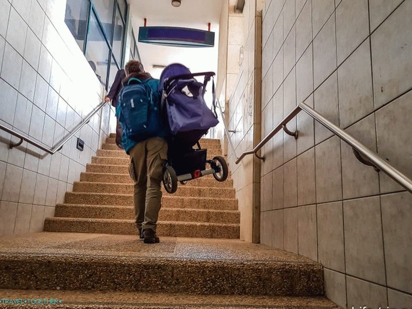 In Haifa, sometimes you have to carry a stroller