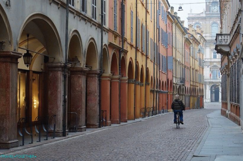 Streets of Modena