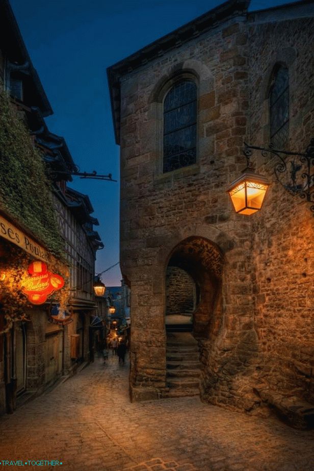 Streets of Mont Saint-Michel