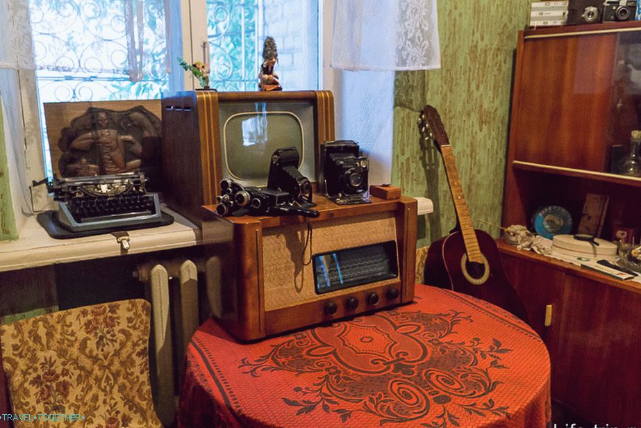 The room of the Komsomol girl, although the technique is more suitable for the guy