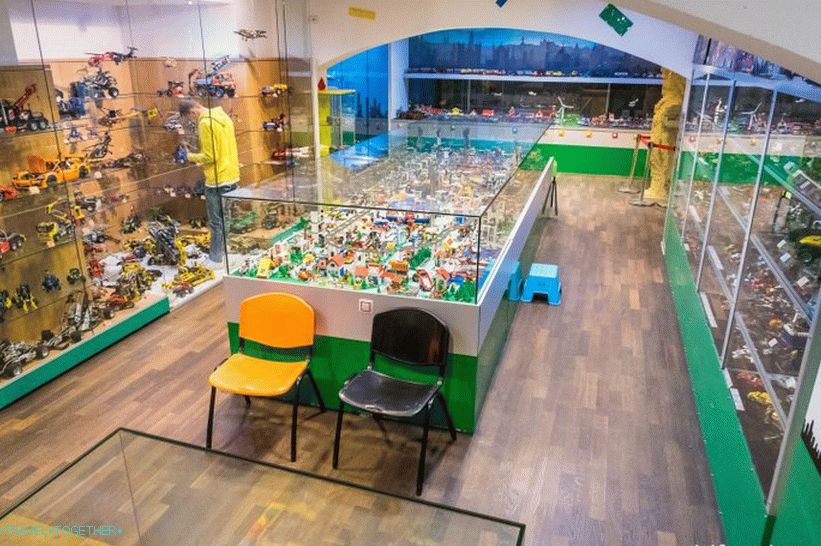 Lego Museum in Prague - you can watch, you can not touch