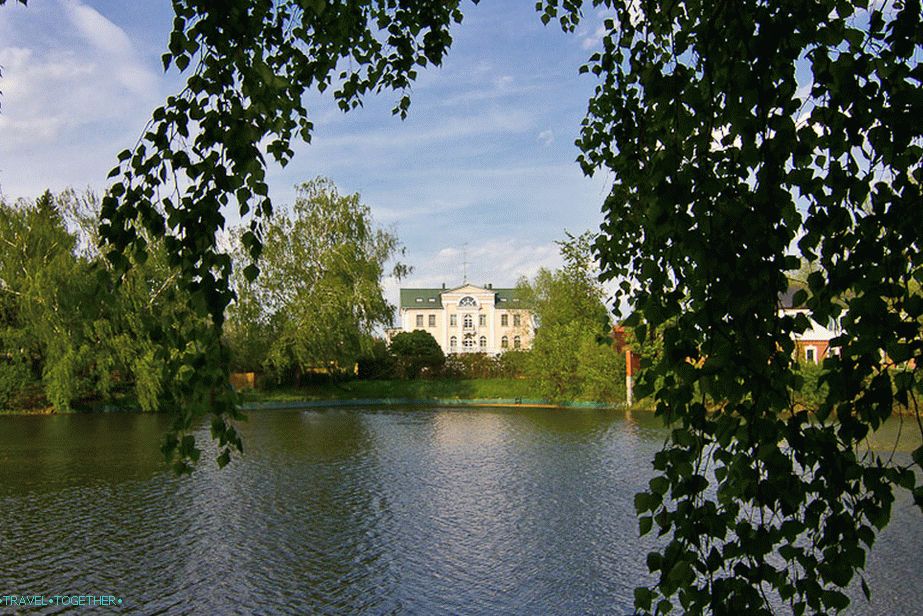 And on the other side of the princes still live