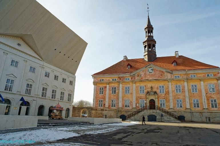 Town Hall in Narva