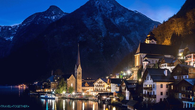 Hallstatt @ blue hour