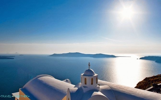 What to see on Santorini in one day