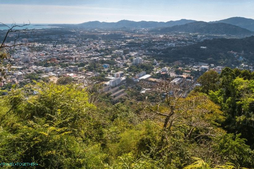 Dangerous Monkey Mountain in Phuket - Monkey Hill (Monkey Hill)