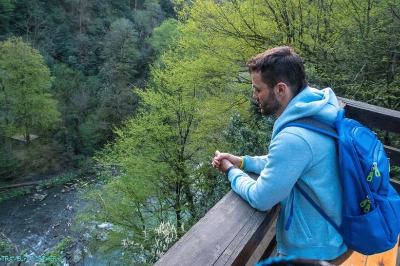 Orekhovsky Waterfall in Sochi - a picnic in nature