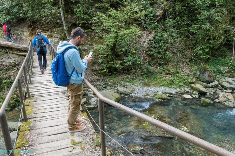 Orekhovsky Waterfall in Sochi - a picnic in nature