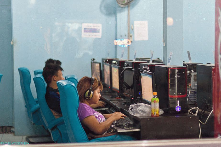 Internet Cafe in Chiang Mai