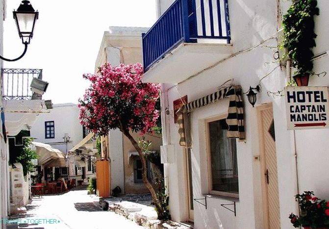 Paros Island. Romance in Solitude