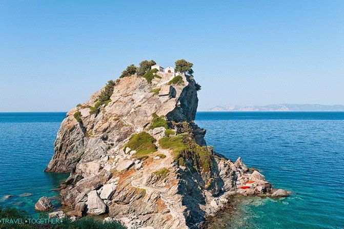 Skopelos Island - the place where the drink of the gods is born