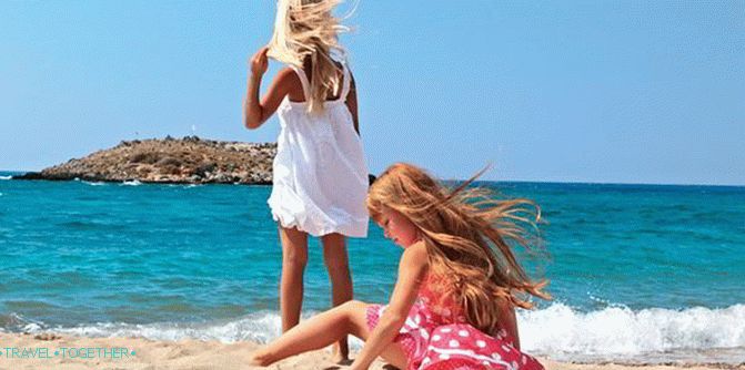 Holidays in Crete: Is it worth taking a child with you?