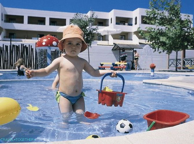 Holidays in Crete: Is it worth taking a child with you?