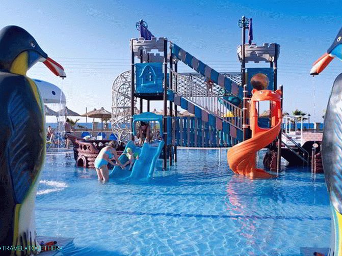 Holidays in Crete: Is it worth taking a child with you?