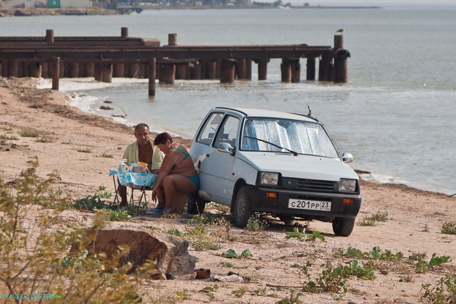 Romance on the coast