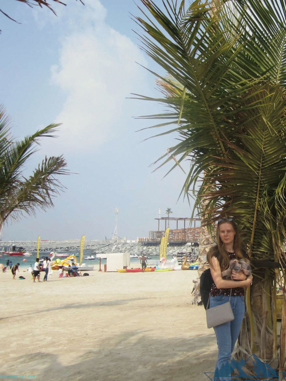 Rest in the UAE - La Mer Beach