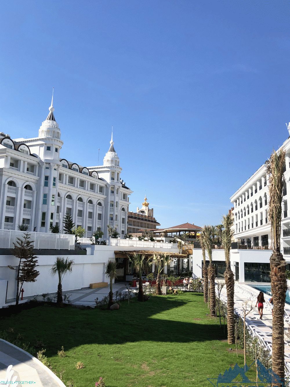 Side Royal Palace Hotel