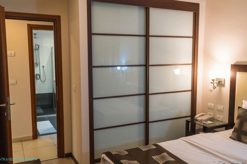 Hotel Kfar Maccabiah in Tel Aviv - 4 stars and close to the airport