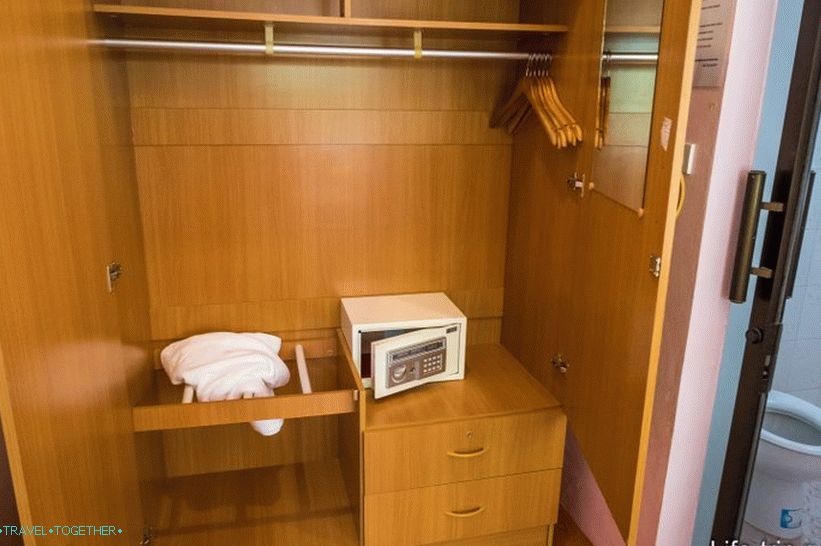 Hotel on the front line on the beach Shritana - Nice Sea Resort