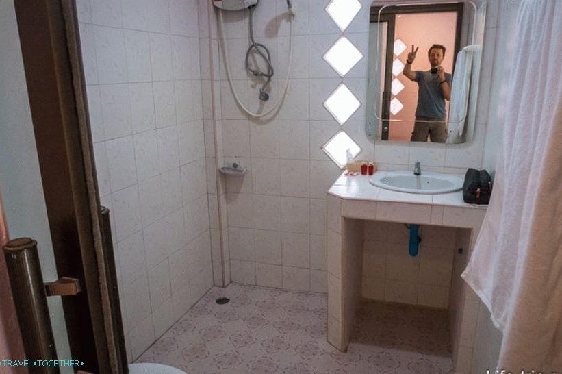 Hotel on the front line on the beach Shritana - Nice Sea Resort