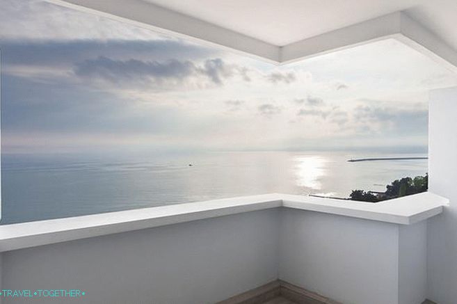 Hotels in Sochi on the seashore - a list of cheap and best rated