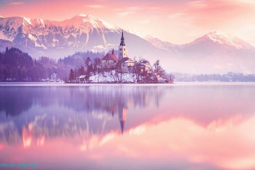 Photos - Lake Bled in winter