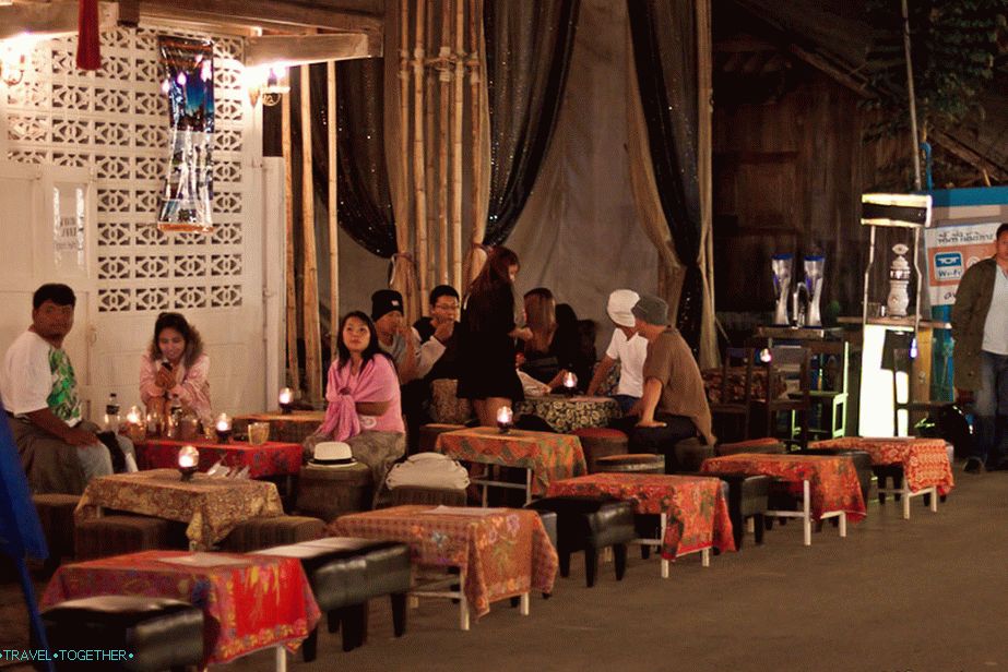 Cafe on Walking Street